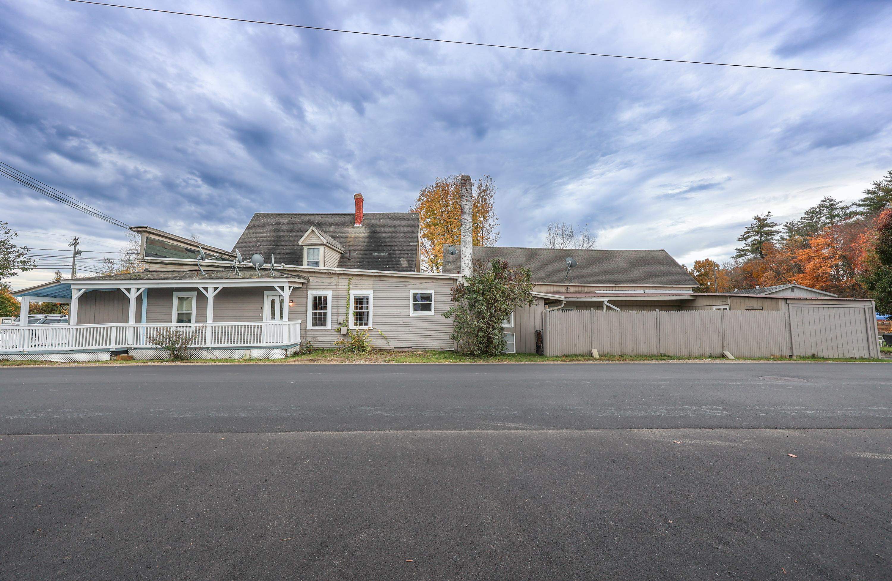 74 Railroad Avenue Epping, NH 03042 - Photo 1 of 40