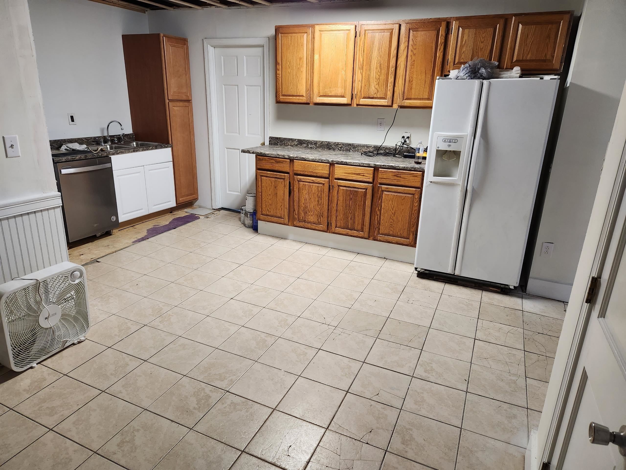 74 Railroad Avenue Epping, NH 03042 - Photo 18 of 40