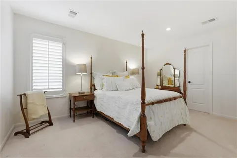 $939,000 | 5728 West 146th Street, Overland Park, KS 66223