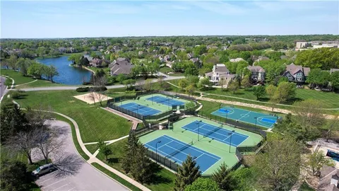 $939,000 | 5728 West 146th Street, Overland Park, KS 66223