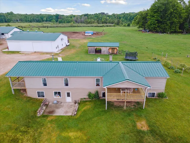 $700,000 | 21576 Patterson Road, Unit OPTION A, Tustin, MI 49688