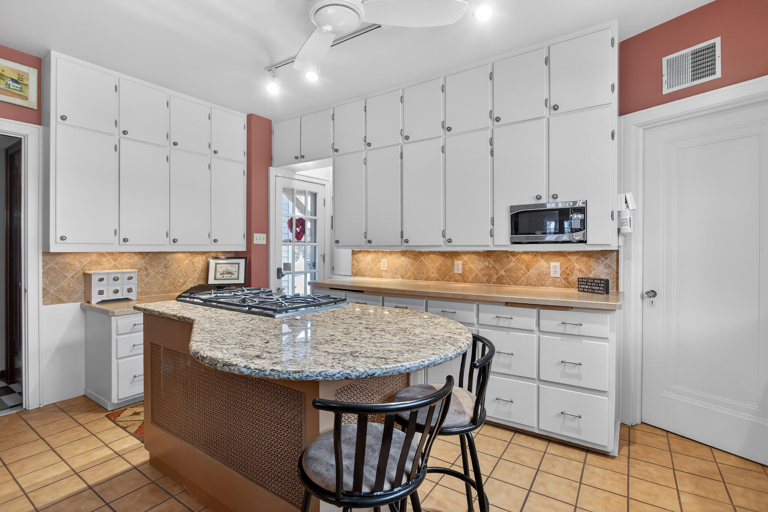 1714 4th Street Jackson, MI 49203 - Photo 21 of 78 026_0N0A3295