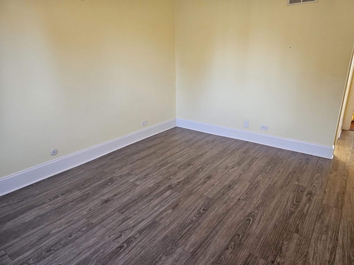 1903 West Golf Road, Unit 1B Mount Prospect, IL 60056 - Photo 16 of 30 Gallery Image 16