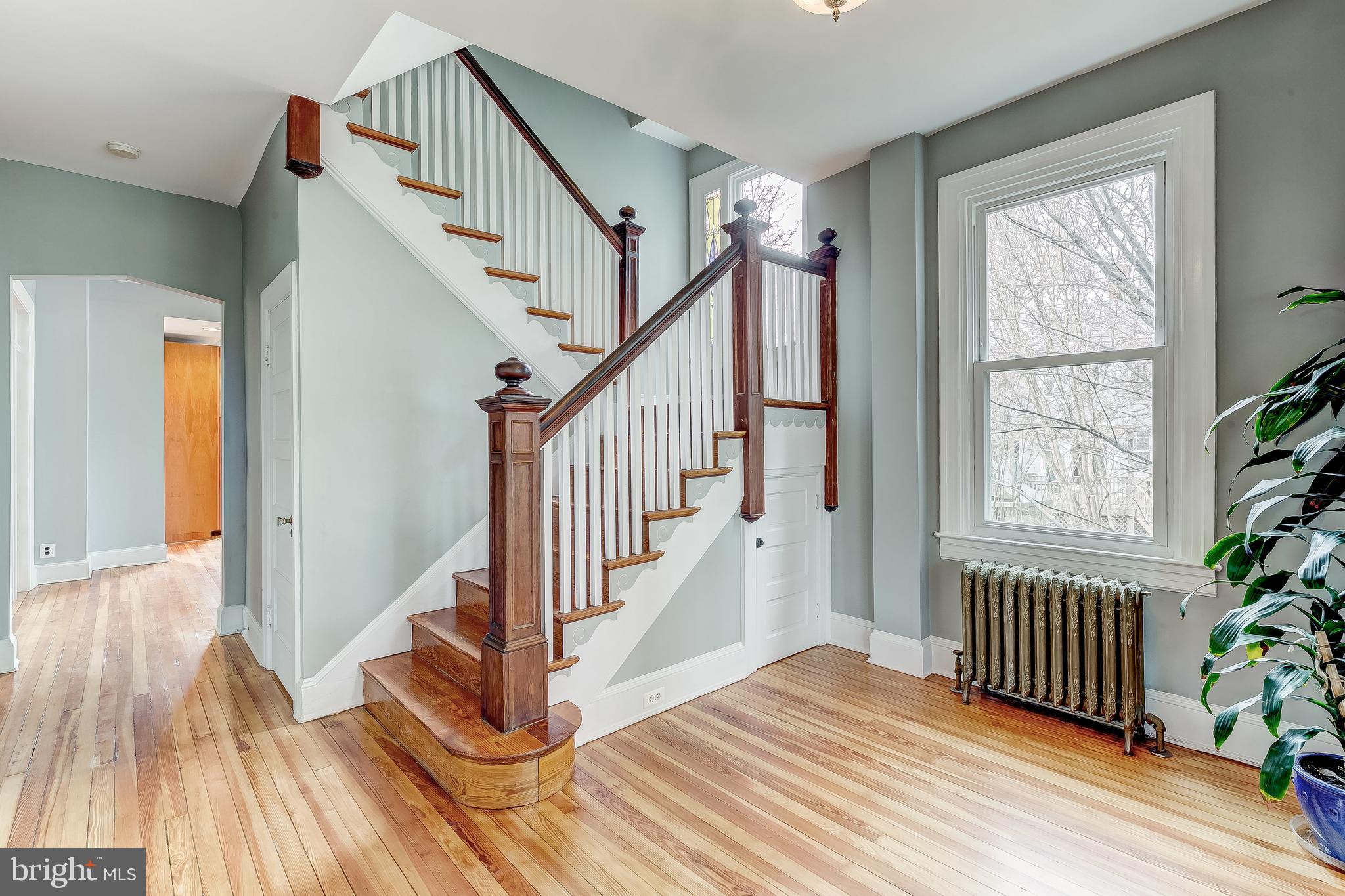 5616 Pimlico Road Baltimore, MD 21209 - Photo 11 of 66 Charming entryway