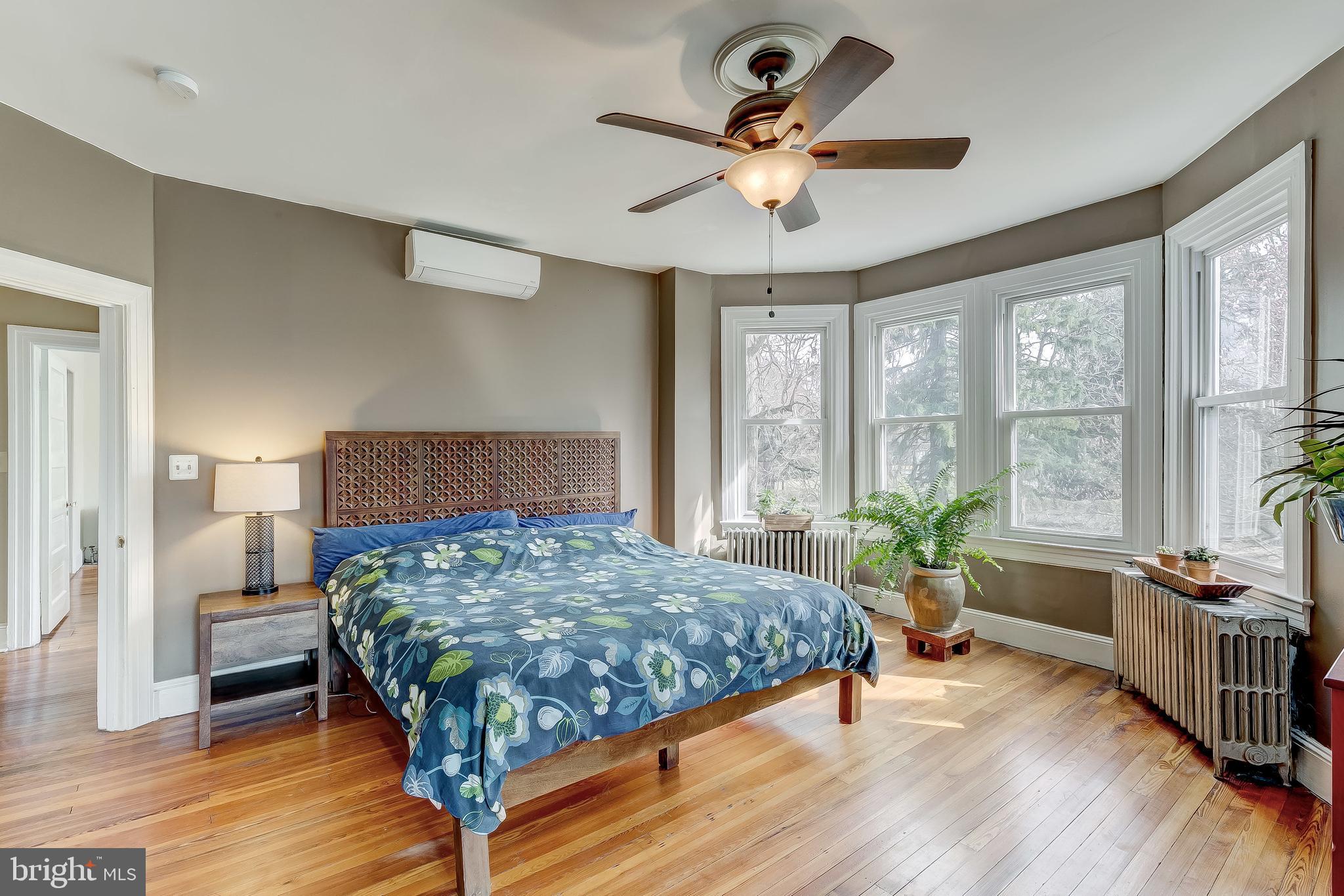 5616 Pimlico Road Baltimore, MD 21209 - Photo 34 of 66 Spacious master bedroom on 2nd floor