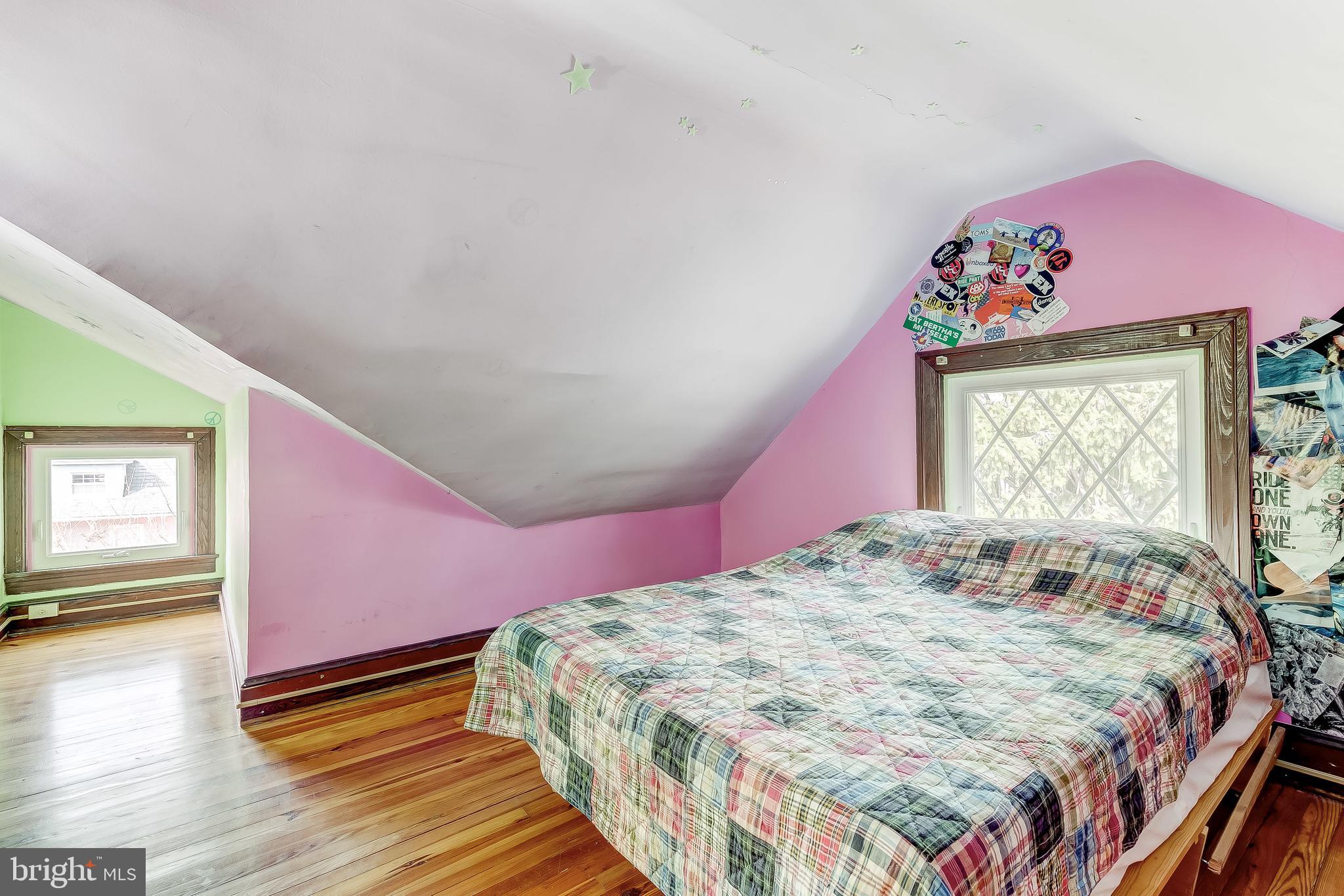 5616 Pimlico Road Baltimore, MD 21209 - Photo 49 of 66 3rd floor bedroom