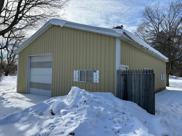 $189,900 | 10515 North 12th Street, Plainwell, MI 49080