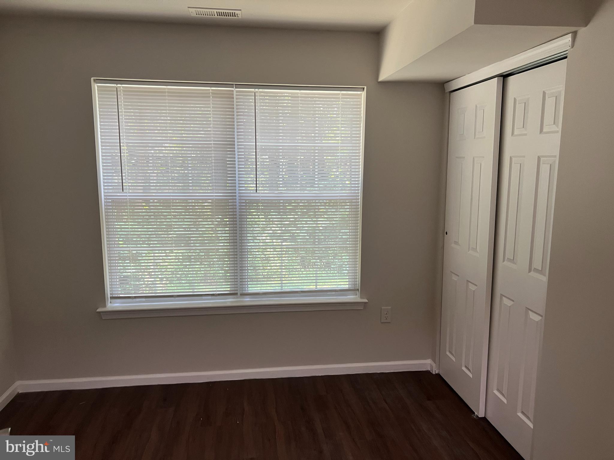 127 Natalie Road Riverside, NJ 08075 - Photo 14 of 23 2nd Bedroom