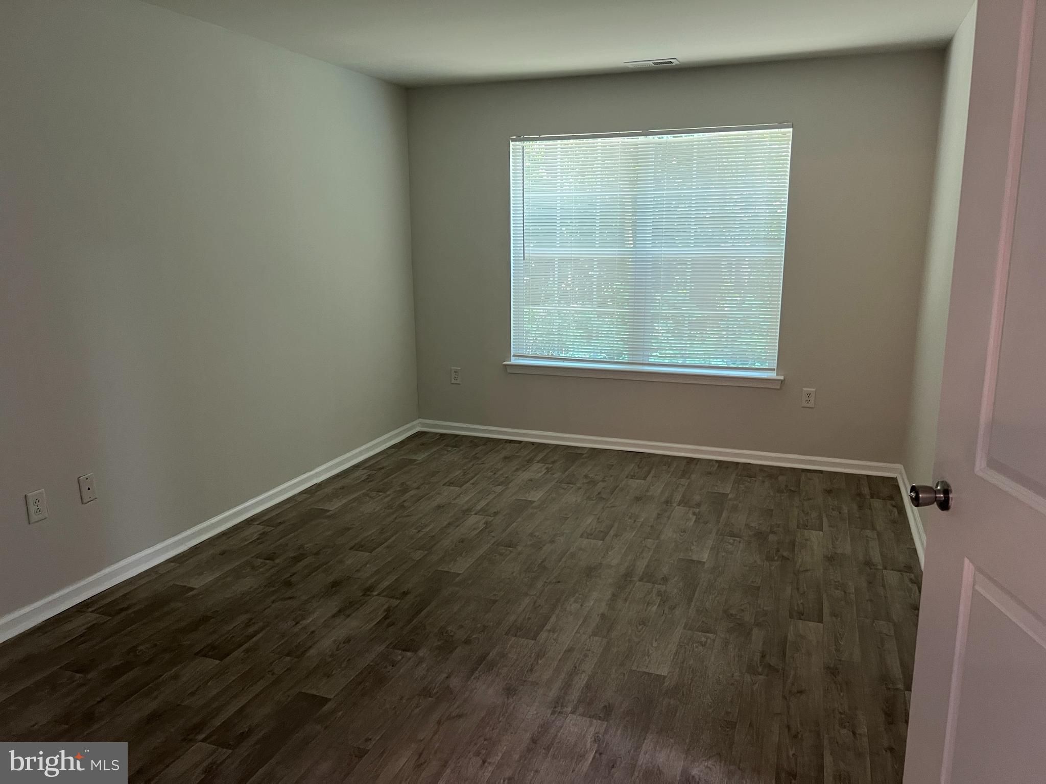 127 Natalie Road Riverside, NJ 08075 - Photo 16 of 23 Owners Bedroom