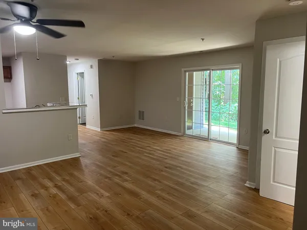 $2,400 | 127 Natalie Road, Riverside, NJ 08075