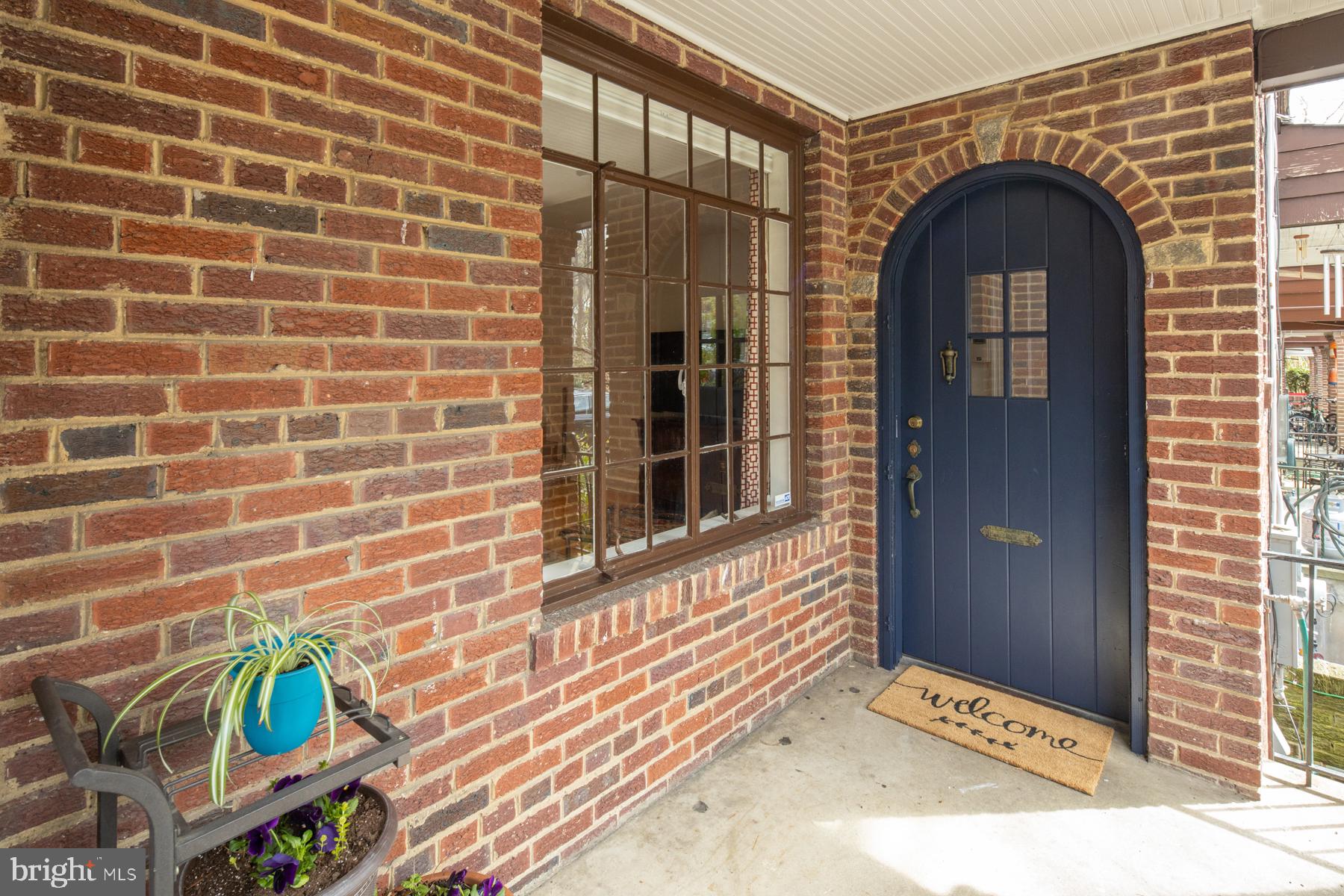 2041 Huidekoper Place Northwest Washington, DC 20007 - Photo 2 of 51