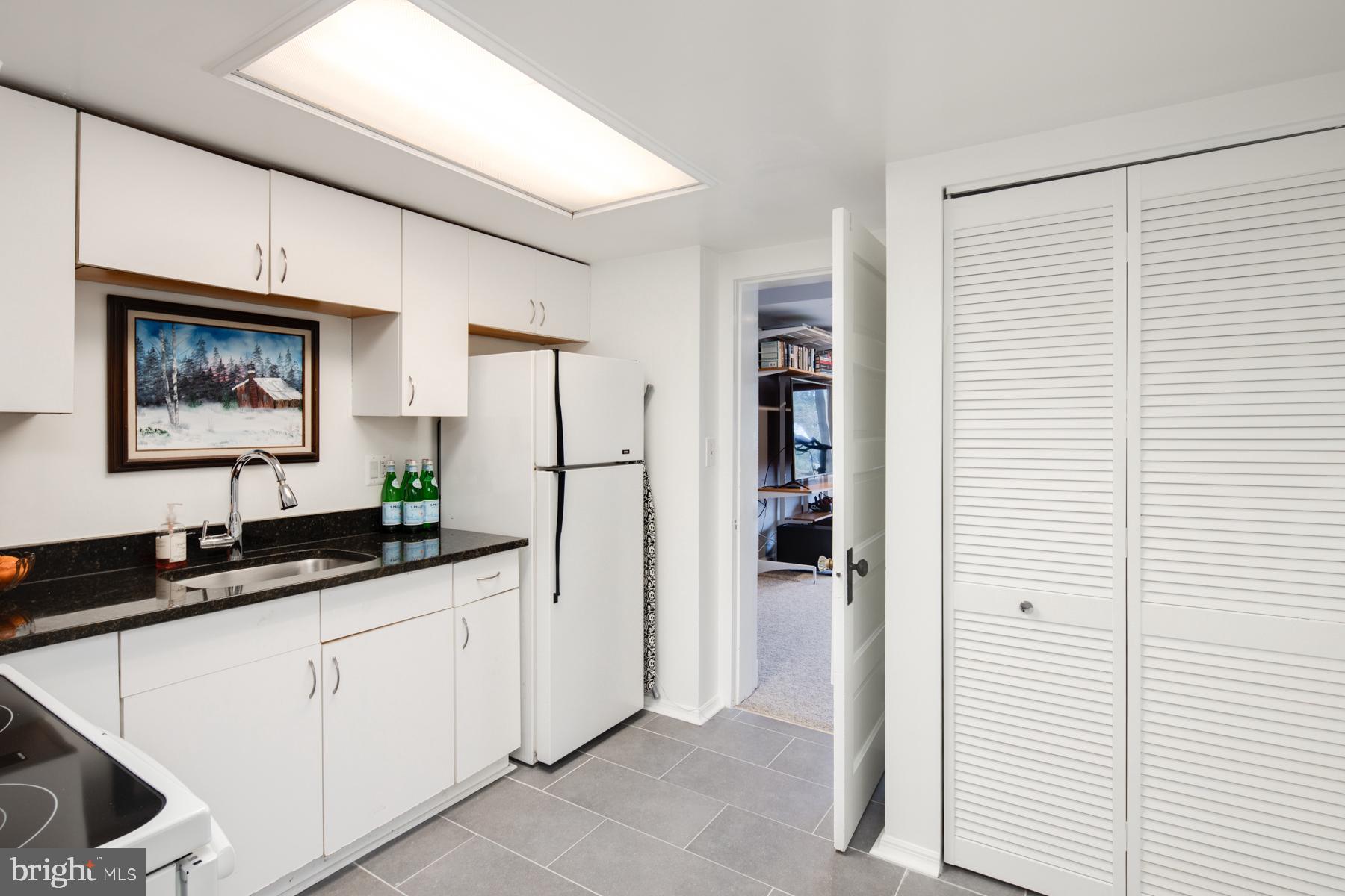 2041 Huidekoper Place Northwest Washington, DC 20007 - Photo 39 of 51