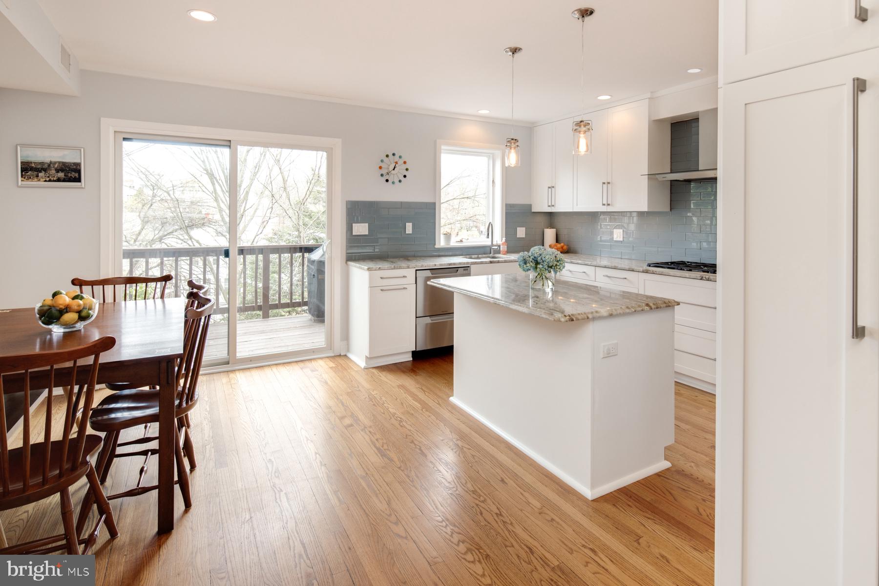 2041 Huidekoper Place Northwest Washington, DC 20007 - Photo 10 of 51