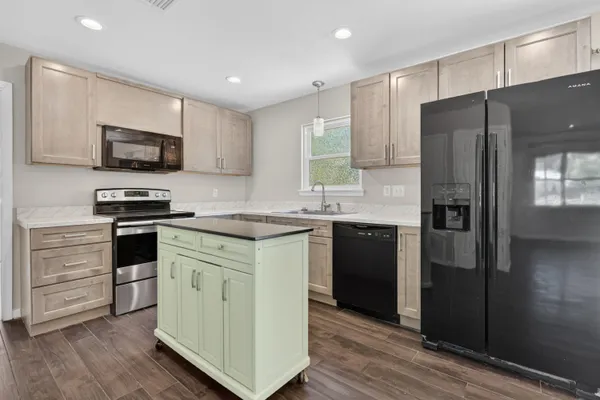 $325,000 | 102 West Audrey Drive Northwest, Fort Walton Beach, FL 32548