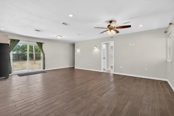 $325,000 | 102 West Audrey Drive Northwest, Fort Walton Beach, FL 32548
