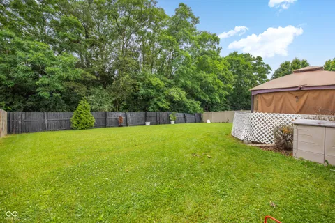 $350,000 | 6865 Hollingsworth Drive, Indianapolis, IN 46268