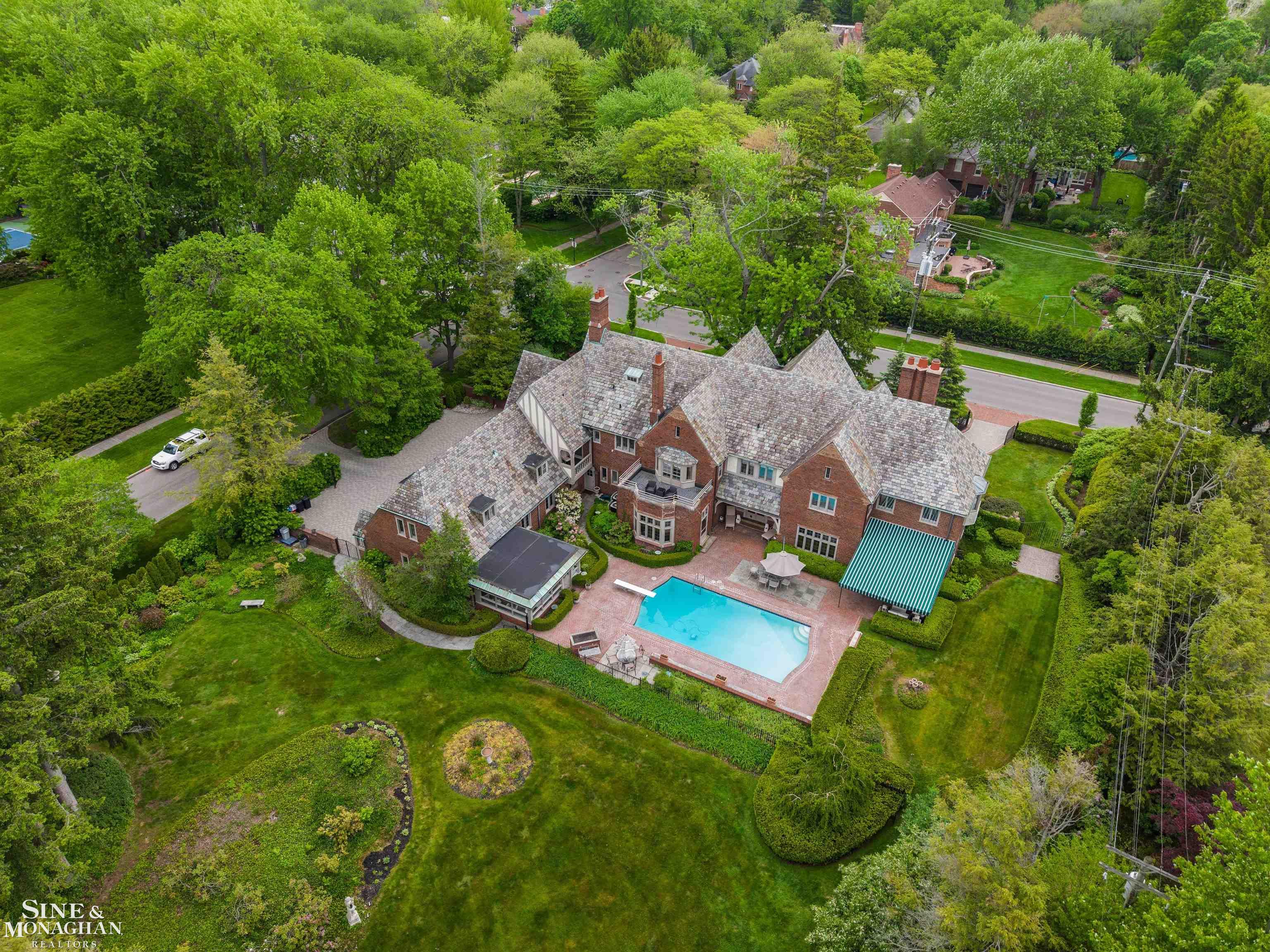 257 Ridge Road Grosse Pointe, MI 48236 - Photo 44 of 47
