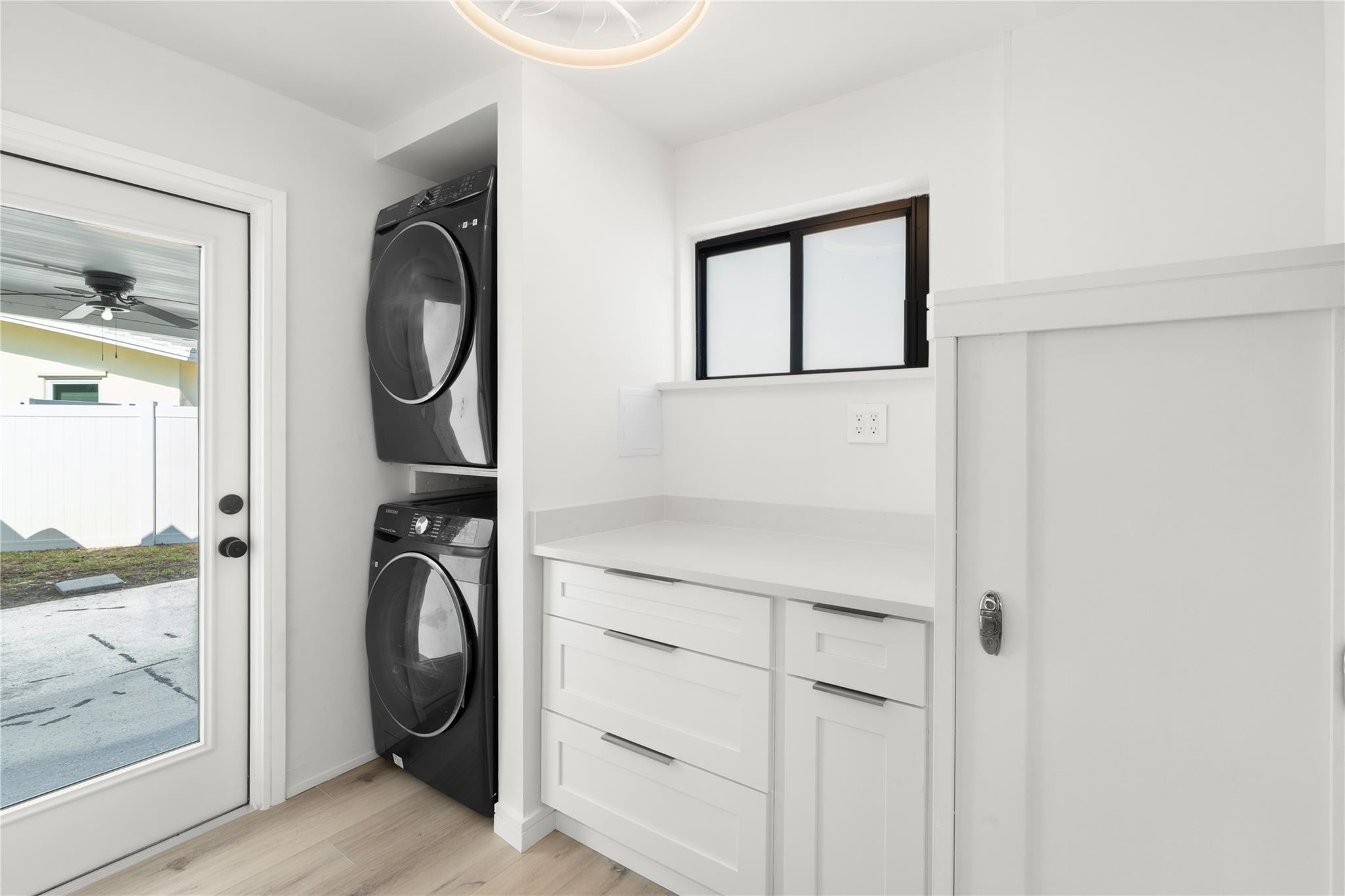 455 Southwest 14th Court Pompano Beach, FL 33060 - Photo 11 of 27 Photo 11