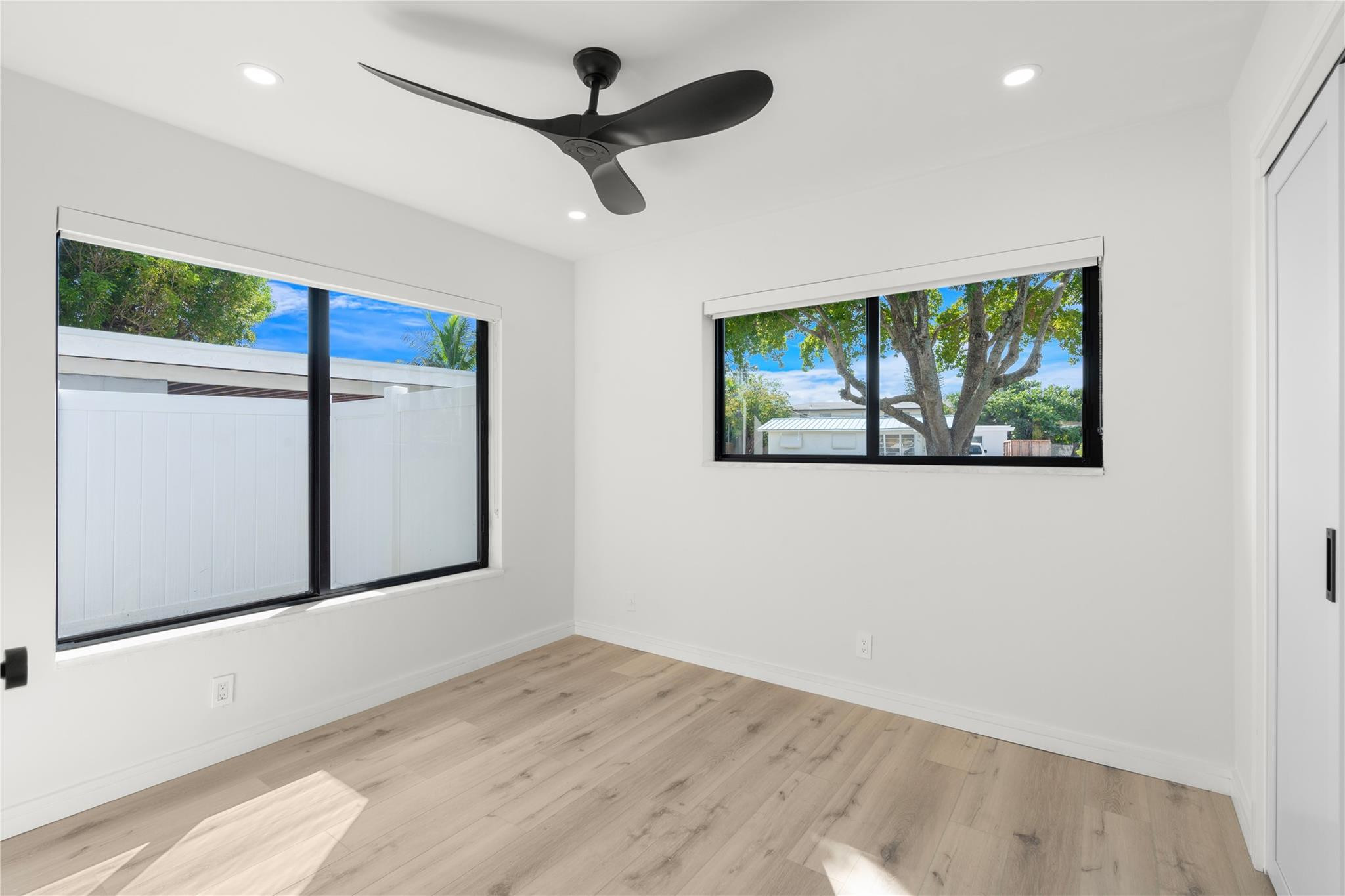 455 Southwest 14th Court Pompano Beach, FL 33060 - Photo 19 of 27 Photo 19