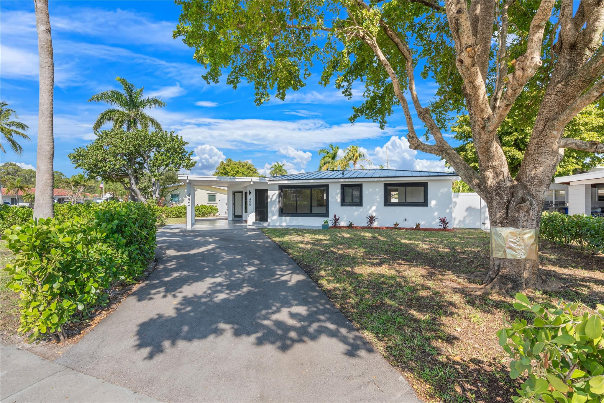 455 Southwest 14th Court Pompano Beach, FL 33060 - Photo 3 of 27 Photo 3