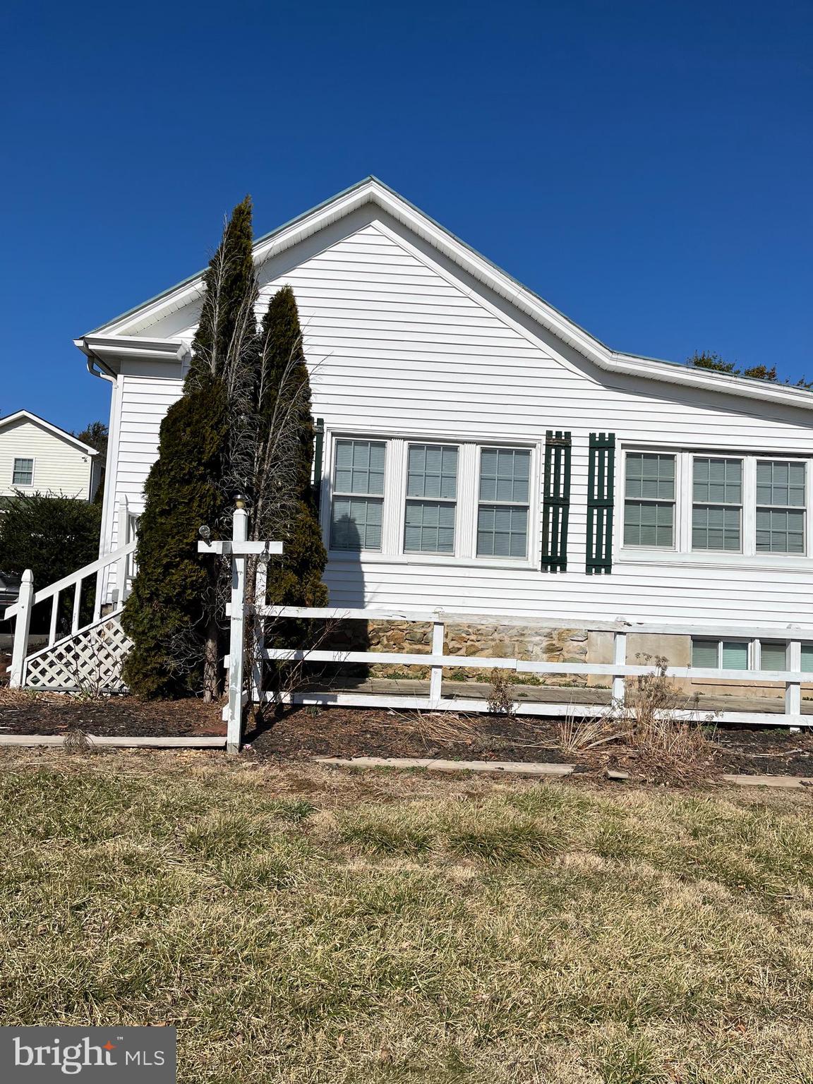 18936 Harmony Church Road Leesburg, VA 20175 - Photo 1 of 60 Front of Big House # 18936