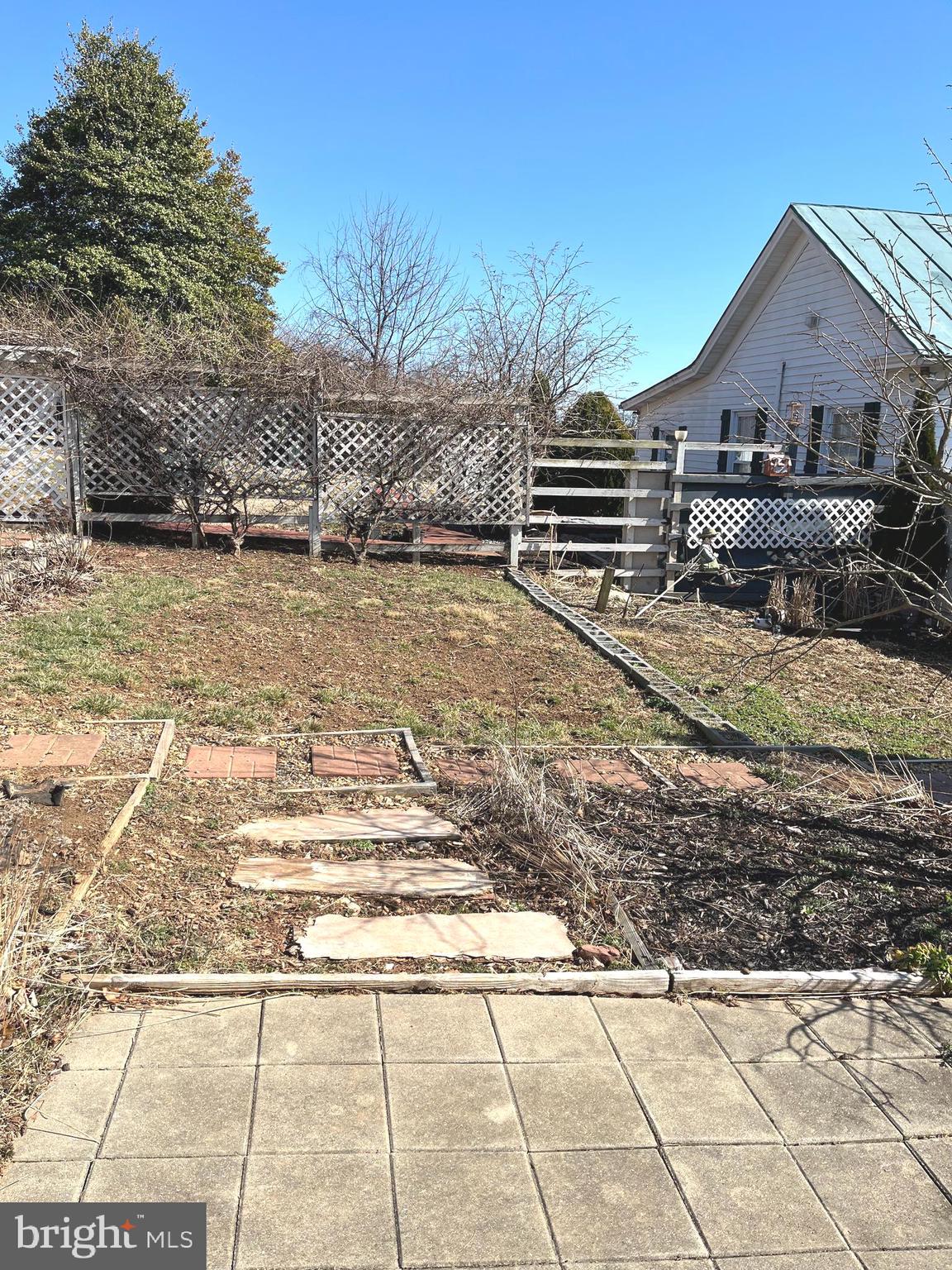 18936 Harmony Church Road Leesburg, VA 20175 - Photo 13 of 60 Another Rear View of Big House