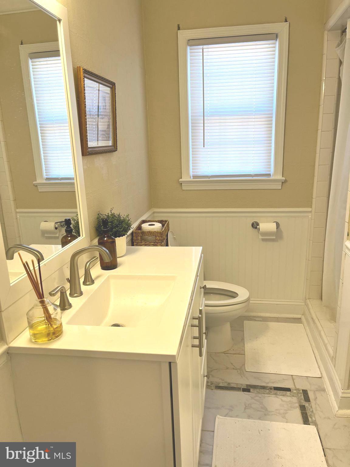 18936 Harmony Church Road Leesburg, VA 20175 - Photo 46 of 60 Full Bathroom at Main Level