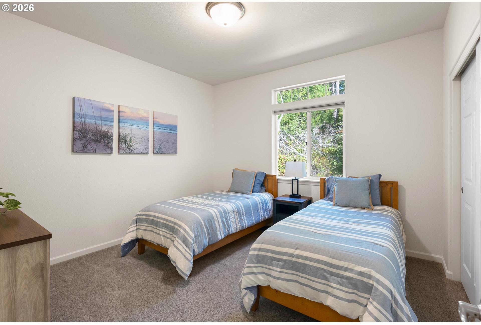 1011 10th Street Florence, OR 97439 - Photo 11 of 38 Gallery Image 11