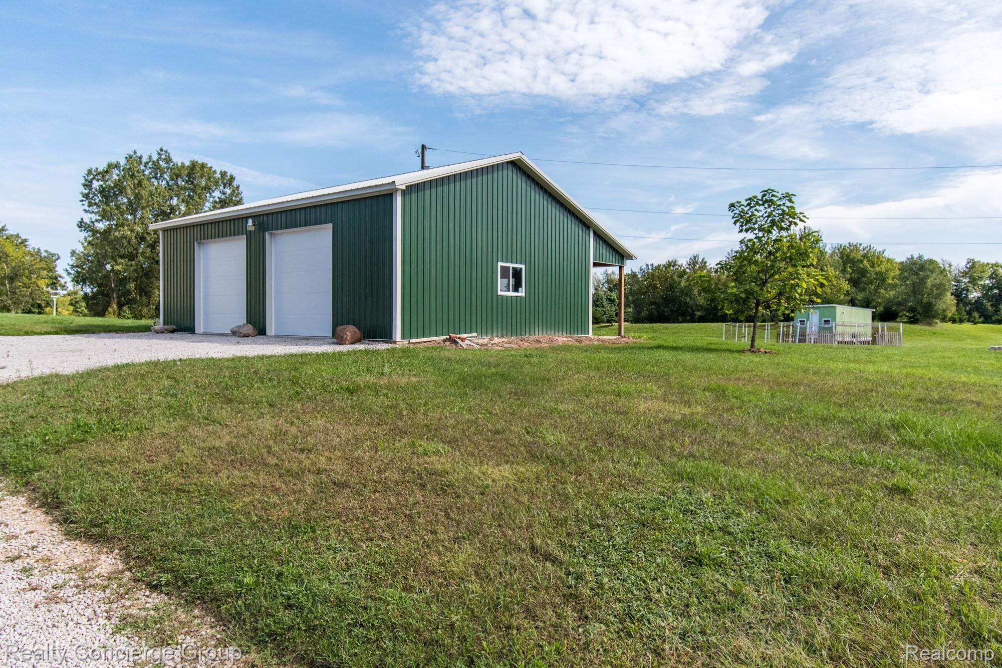 5150 North Fowlerville Road Fowlerville, MI 48836 - Photo 29 of 44 40x30 pole barn