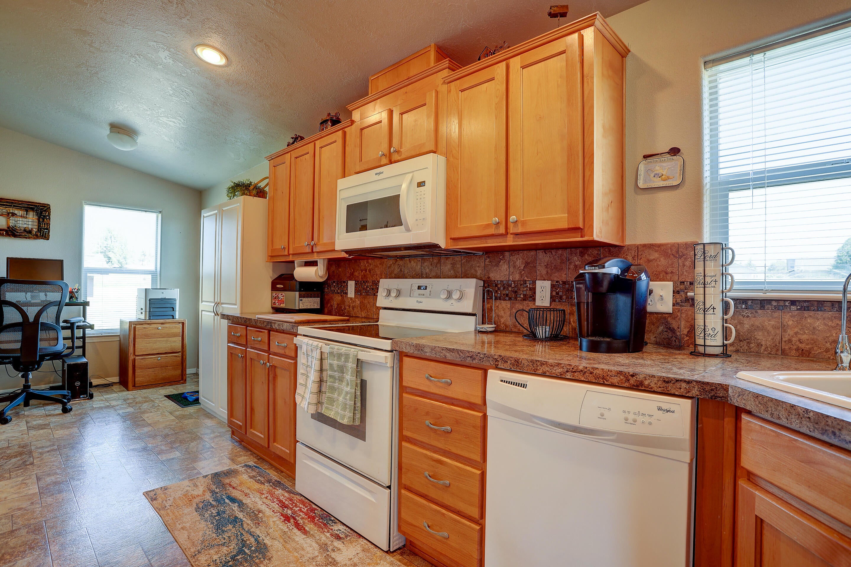 2724 North Barnes Road Prineville, OR 97754 - Photo 10 of 23 2724 NE Barnes Road MLS-5