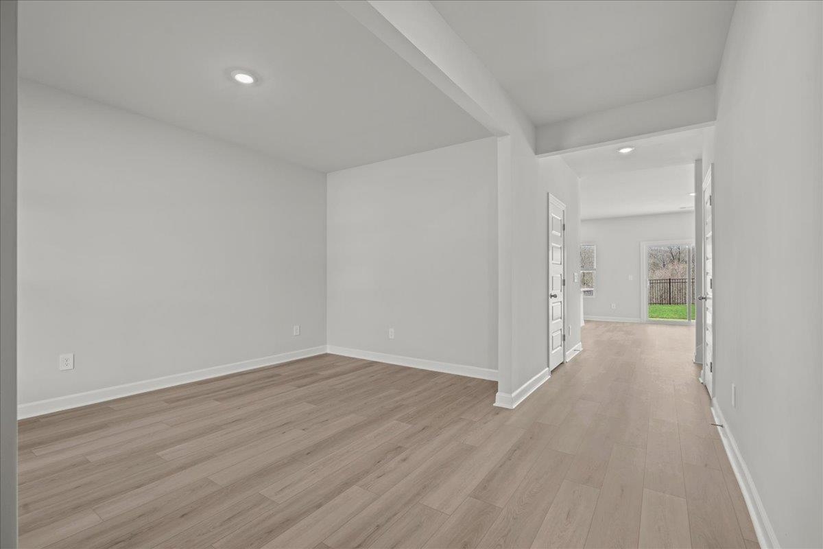 549 Cozy Bluff Road Spartanburg, SC 29301 - Photo 3 of 30