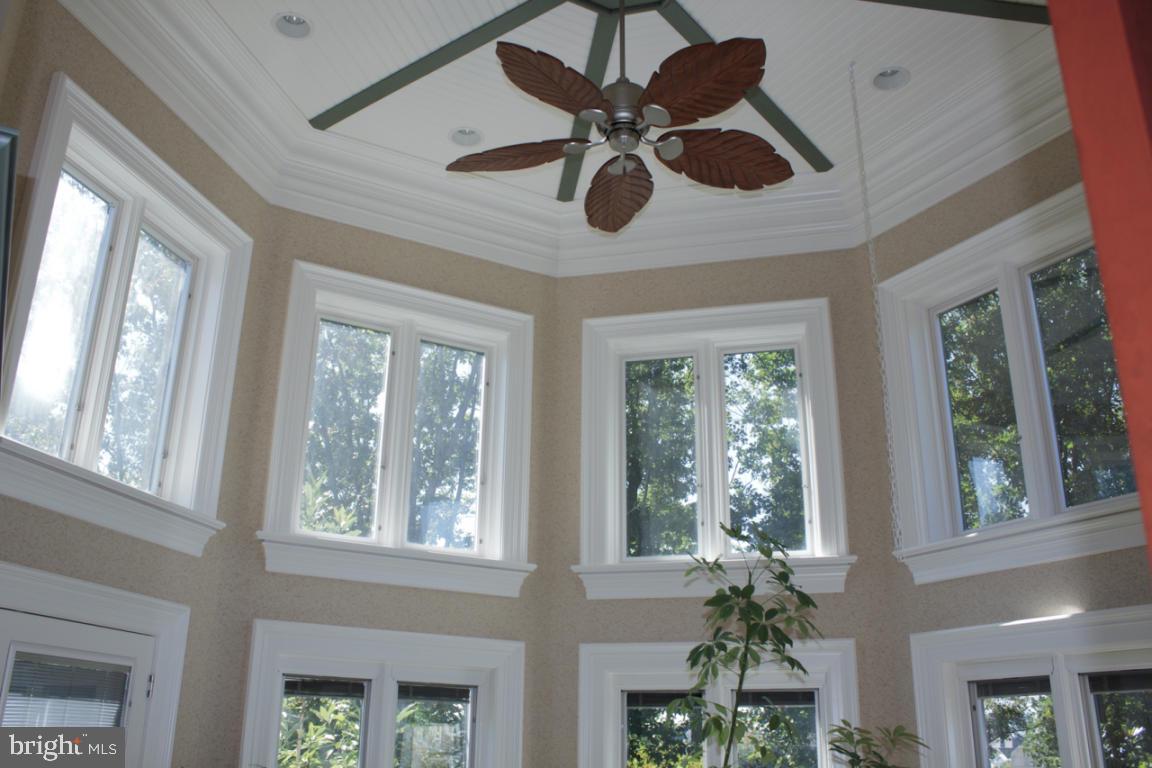 30 South Oak Street Lititz, PA 17543 - Photo 12 of 34 Gallery Image 12