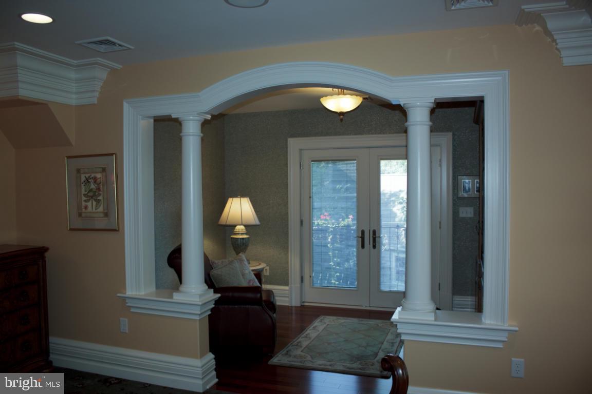 30 South Oak Street Lititz, PA 17543 - Photo 16 of 34 Gallery Image 16