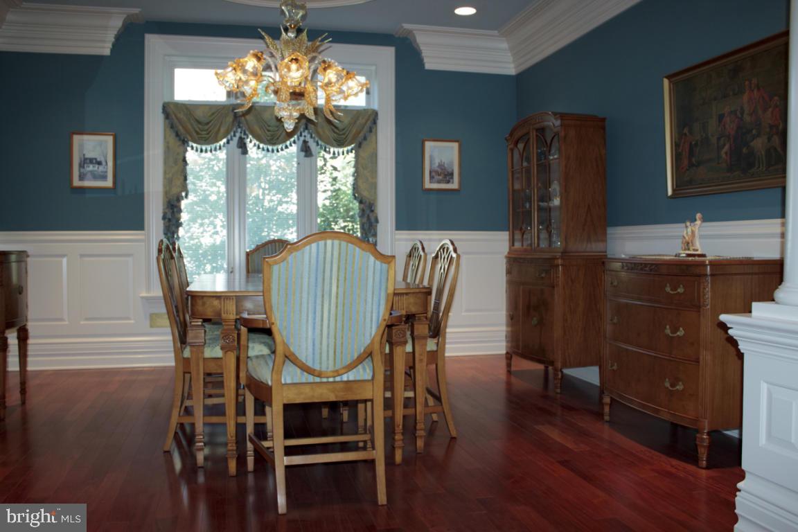 30 South Oak Street Lititz, PA 17543 - Photo 4 of 34 Gallery Image 4