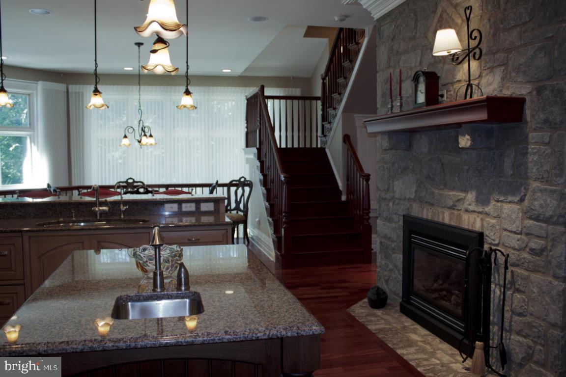 30 South Oak Street Lititz, PA 17543 - Photo 6 of 34 Gallery Image 6