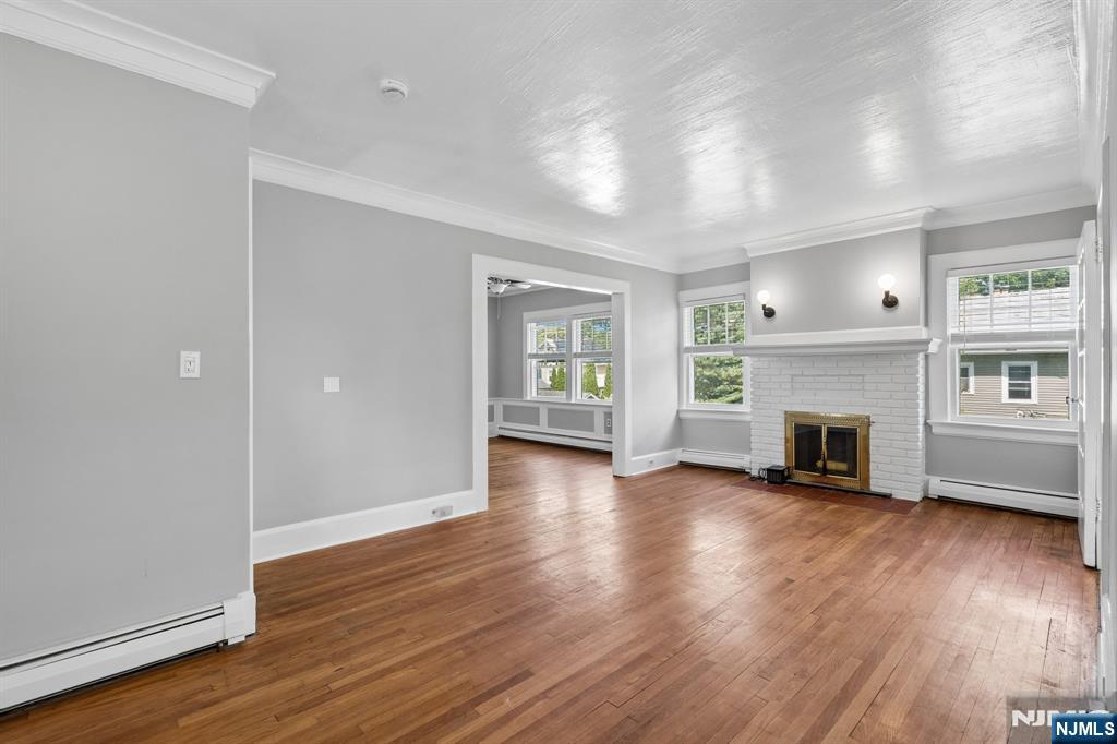 26 Howe Avenue, Unit 2 Montclair, NJ 07042 - Photo 4 of 23