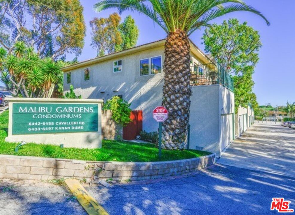 6456 Cavalleri Road Malibu, CA 90265 - Photo 1 of 36