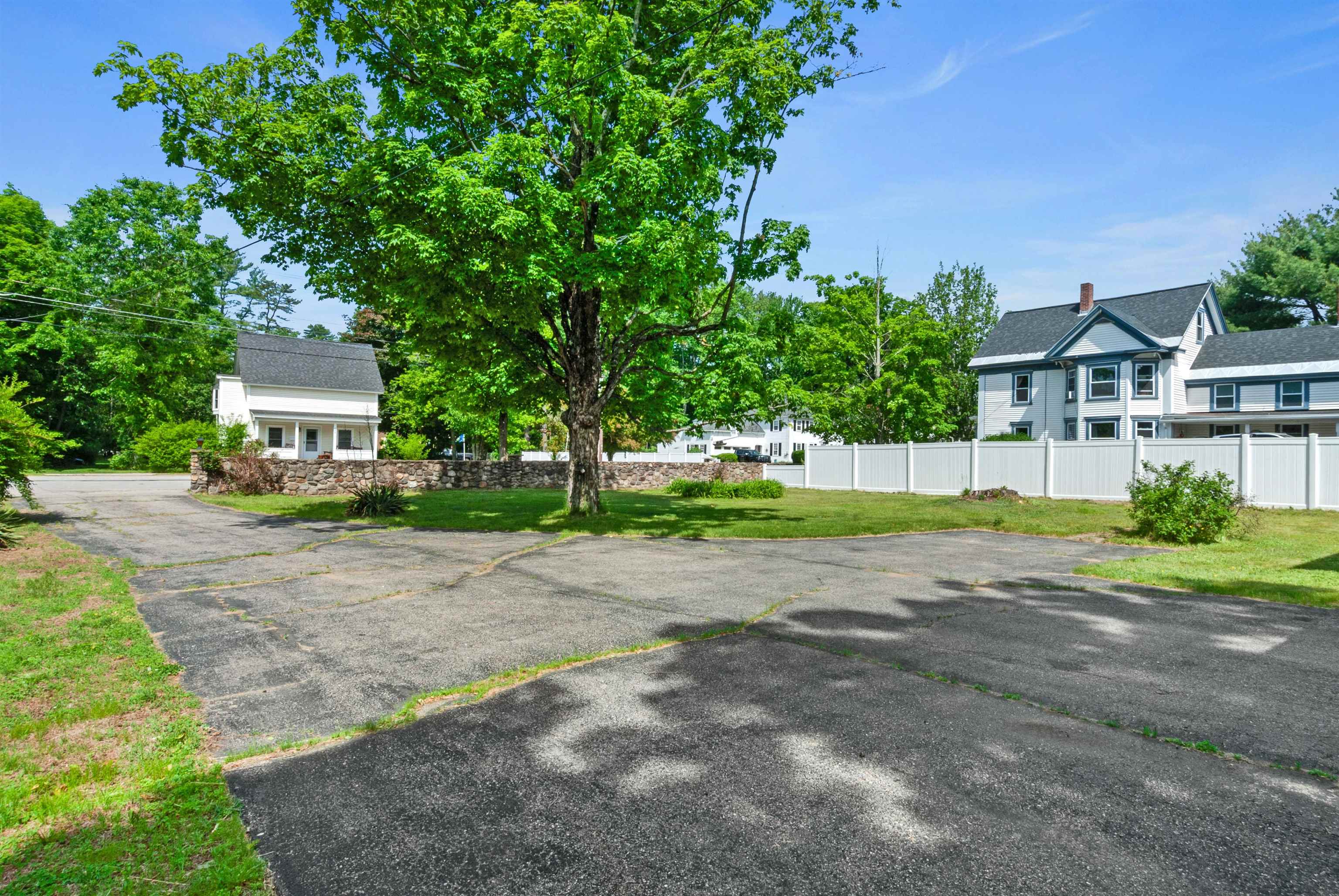 148 Charles Street Rochester, NH 03867 - Photo 4 of 25