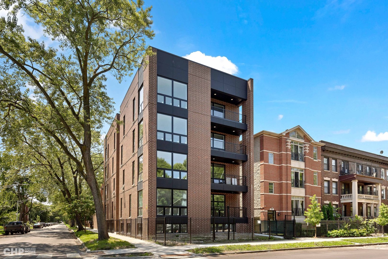 6004 South Rhodes Avenue, Unit 1N Chicago, IL 60637 - Photo 1 of 17 Gallery Image 1