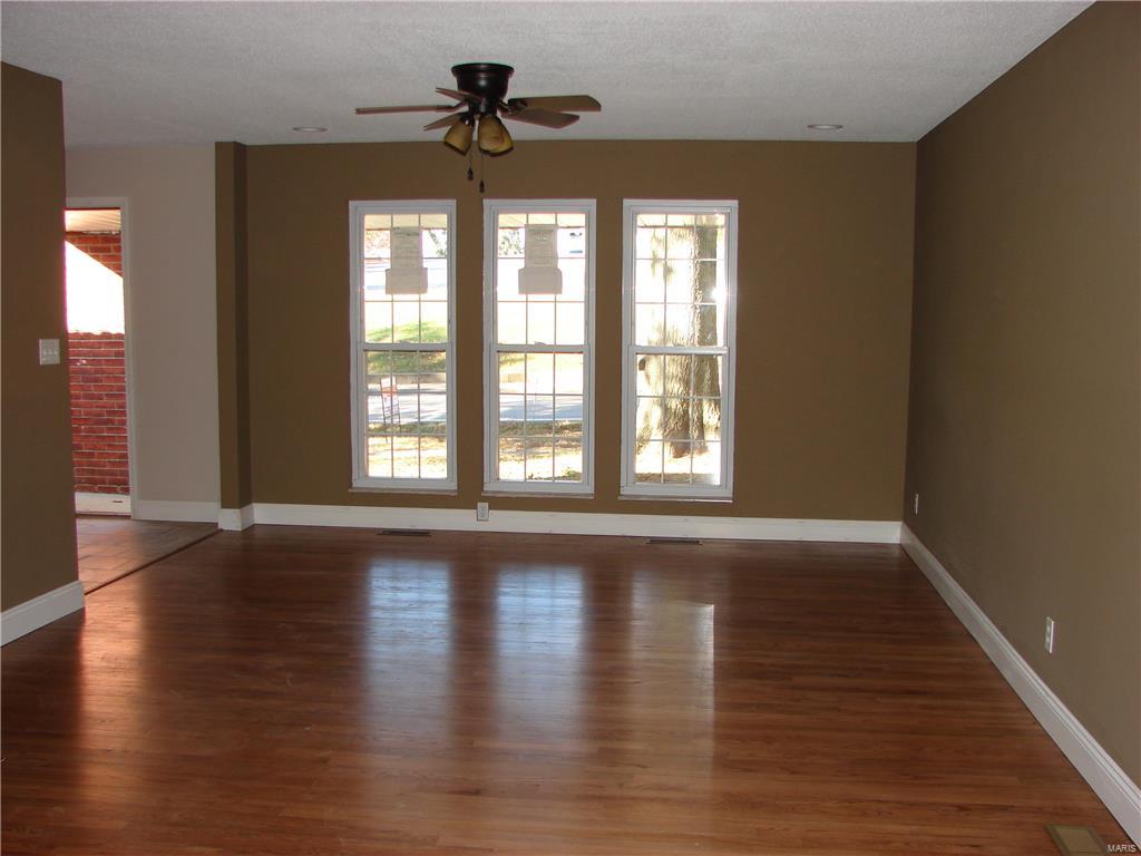 5580 Milburn Road St. Louis, MO 63129 - Photo 34 of 54 Gallery Image 34