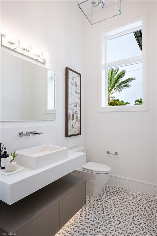 3440 Rum Row Naples, FL 34102 - Photo 23 of 50