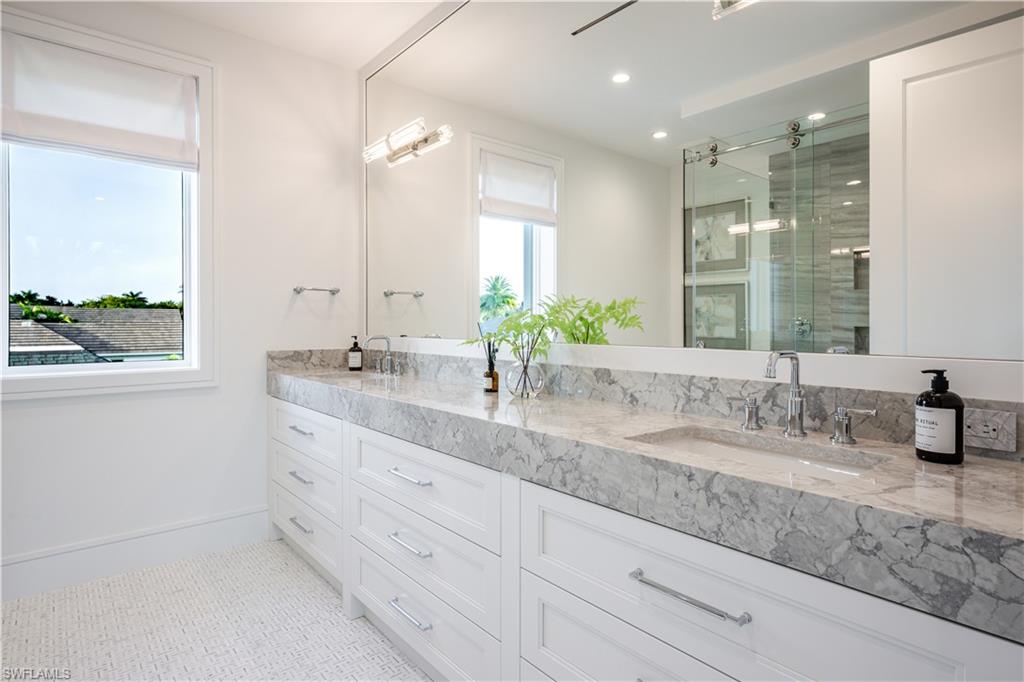 3440 Rum Row Naples, FL 34102 - Photo 35 of 50