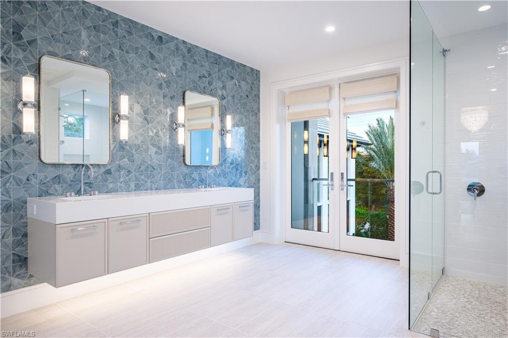 3440 Rum Row Naples, FL 34102 - Photo 40 of 50