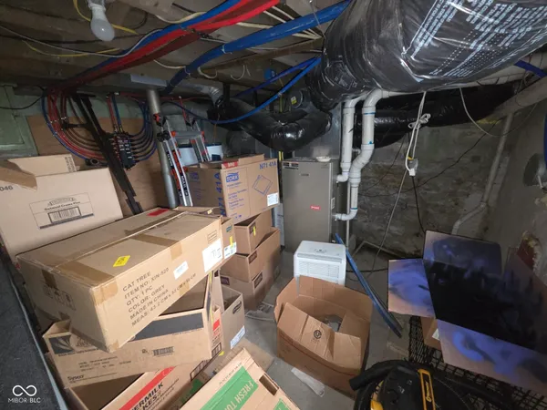 $179,900 | 423 South State Street, North Vernon, IN 47265