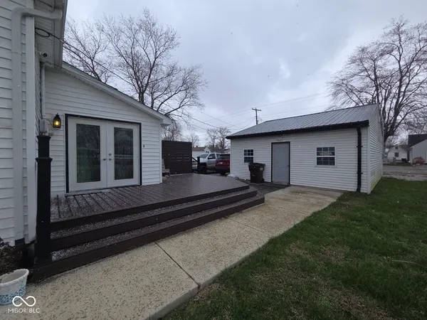 $179,900 | 423 South State Street, North Vernon, IN 47265