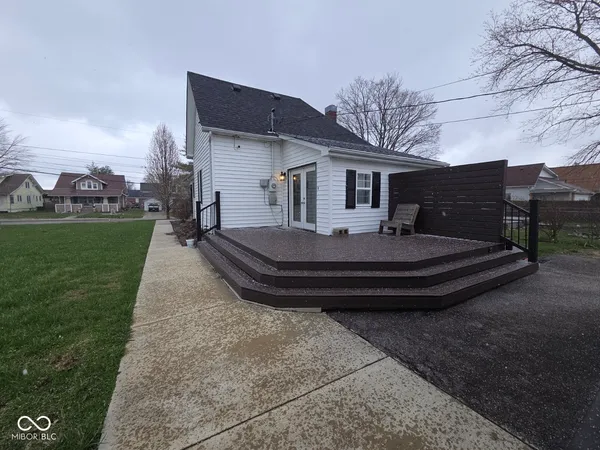 $179,900 | 423 South State Street, North Vernon, IN 47265
