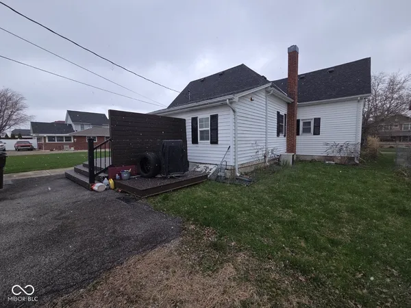 $179,900 | 423 South State Street, North Vernon, IN 47265