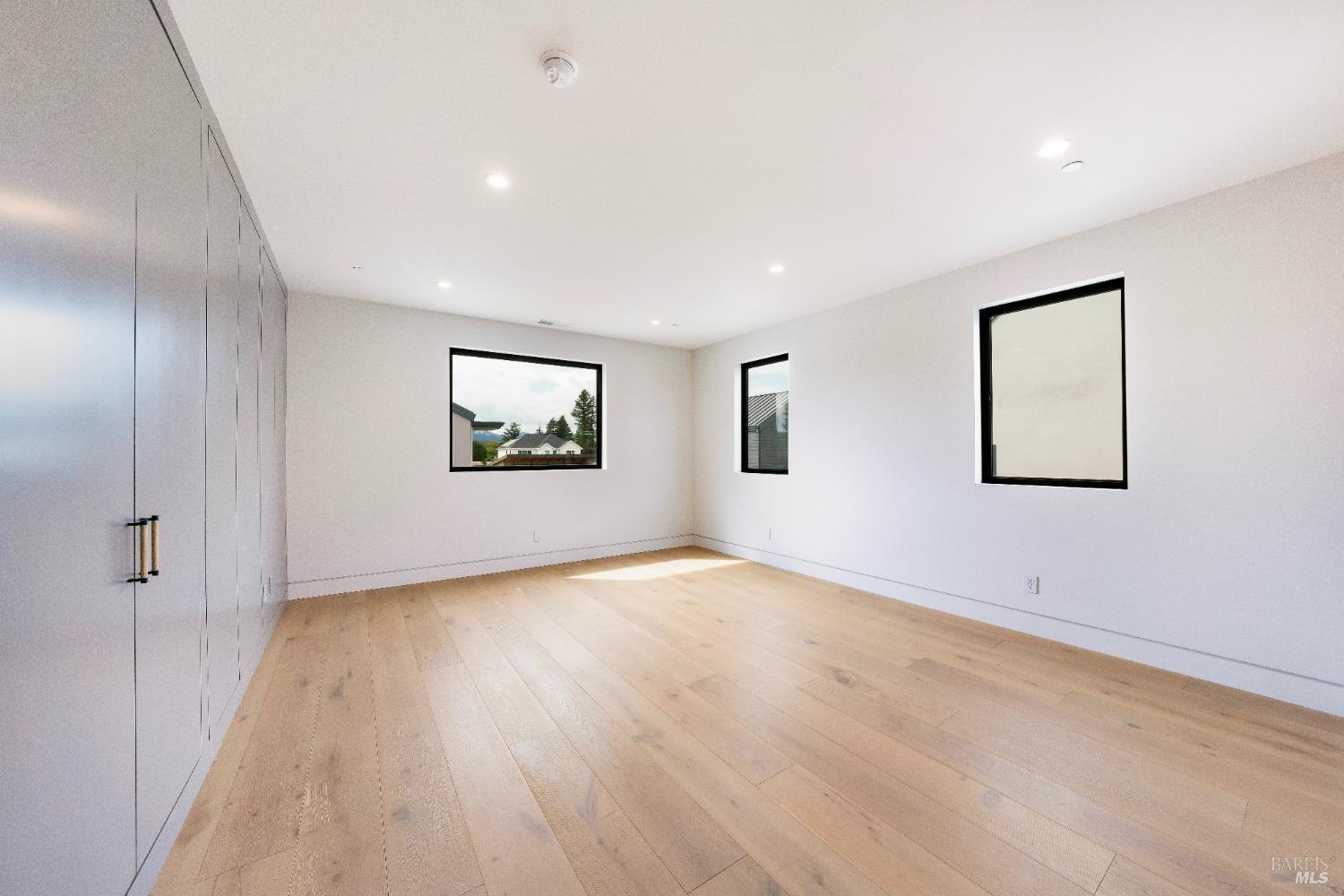 983 Grove Street Healdsburg, CA 95448 - Photo 44 of 48