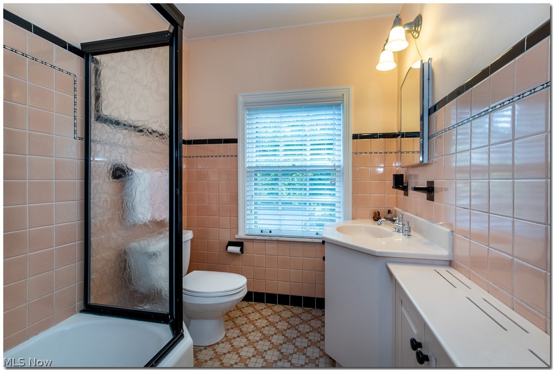 2911 Broxton Road Cleveland, OH 44120 - Photo 24 of 35