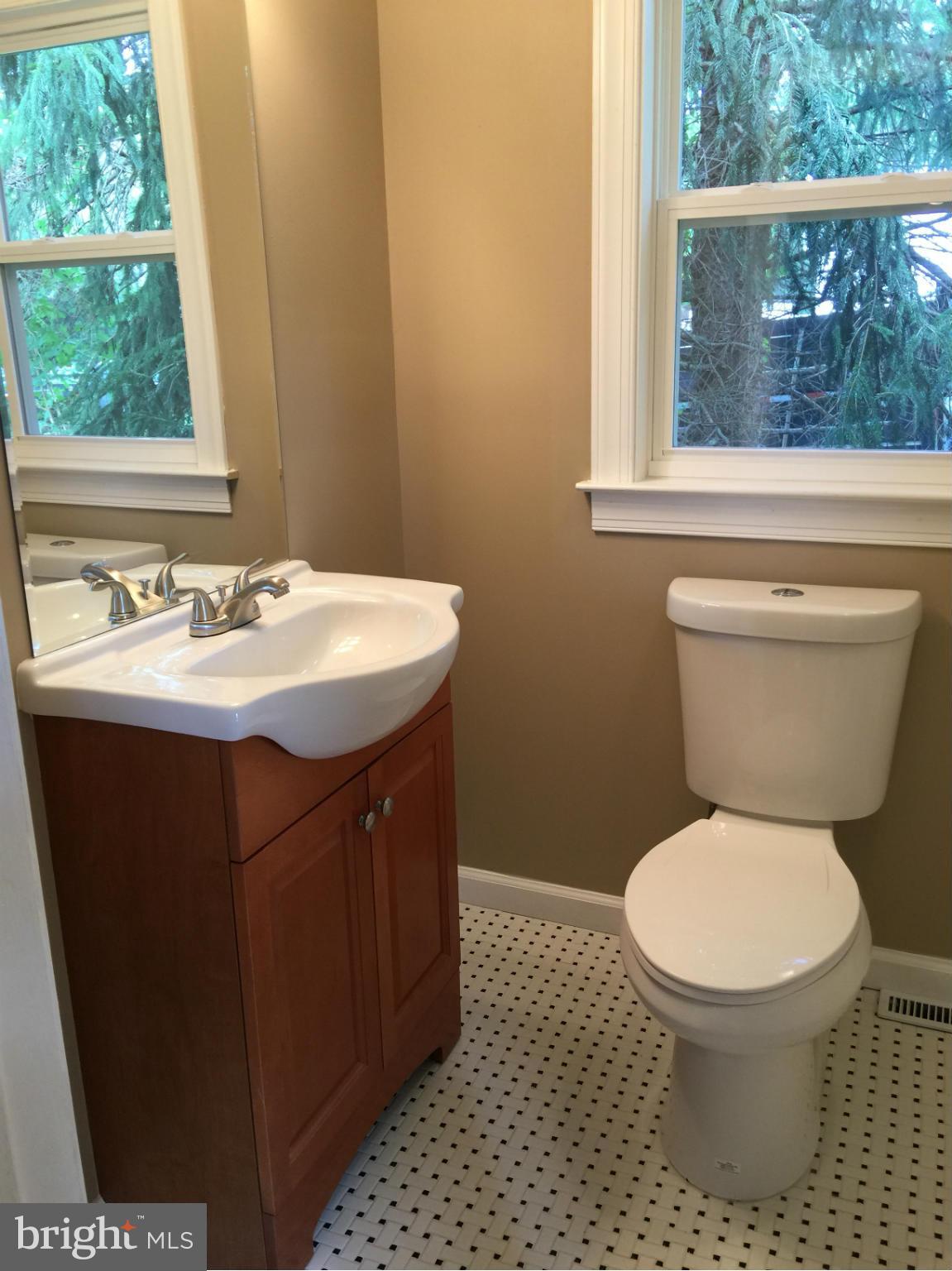 10016 Rixeyville Road Culpeper, VA 22701 - Photo 16 of 28 Bath (Master)